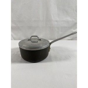 Magnalite Professional GHC Anodized Aluminum 1 Qt Sauce Pan w/Lid 23S3